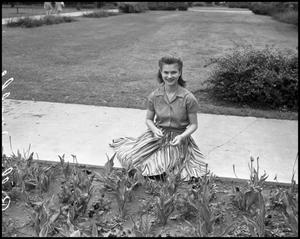 [Billie Wolfe With Flowers]