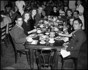 [Dinner For Soldiers]