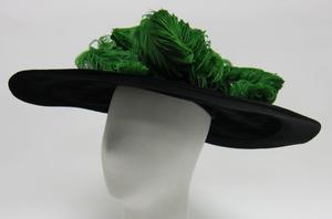 Primary view of object titled 'Picture Hat'.
