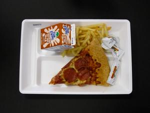 Student Lunch Tray: 02_20110131_02A5572