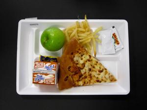 Student Lunch Tray: 02_20110131_02A5575
