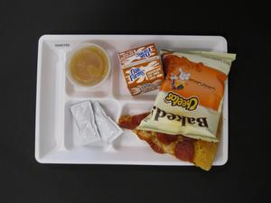 Student Lunch Tray: 02_20110208_02A5759
