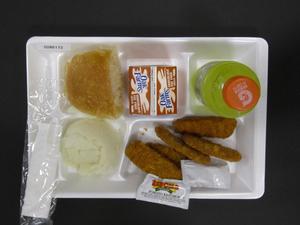 Student Lunch Tray: 02_20110208_02B6172