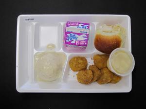 Student Lunch Tray: 01_20110216_01B5990