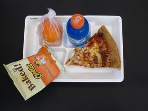 Student Lunch Tray: 01_20110217_01A5602