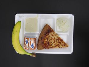 Student Lunch Tray: 01_20110217_01B6018