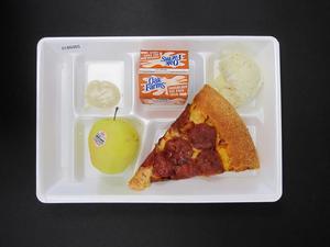 Student Lunch Tray: 01_20110217_01B6065