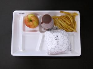 Student Lunch Tray: 02_20110328_02A5889