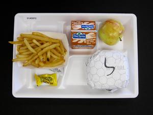 Student Lunch Tray: 01_20110401_01A5972