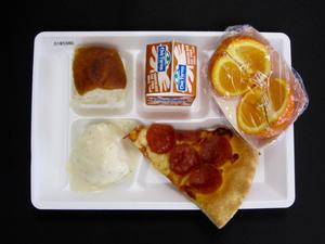 Student Lunch Tray: 01_20110401_01B5980