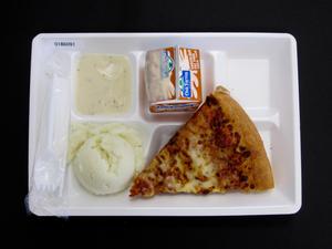 Student Lunch Tray: 01_20110401_01B6091