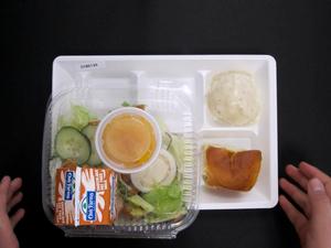 Student Lunch Tray: 01_20110413_01B6134