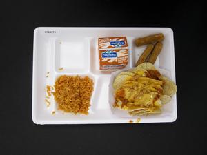 Student Lunch Tray: 01_20110413_01C4271