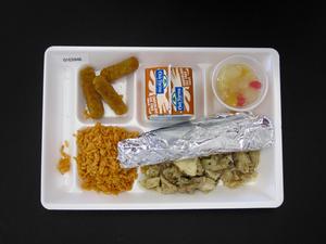 Student Lunch Tray: 01_20110413_01C5946