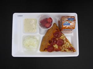 Student Lunch Tray: 01_20110415_01B5824