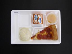 Student Lunch Tray: 01_20110415_01B5855
