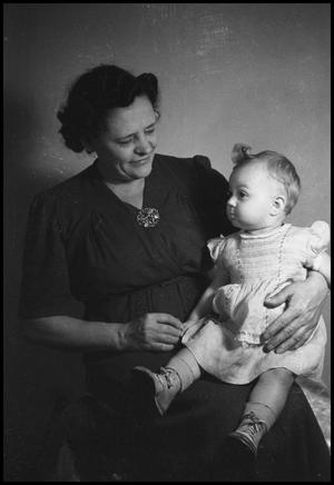 [Mary and her granddaughter Jacquelene, 2]