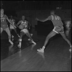 [Basketball Game, NT vs Drake University, January 13, 1962]