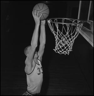 [Basketball Player David Ebershoff, 3]