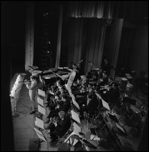 [Lab Band concert in April of 1963, 9]