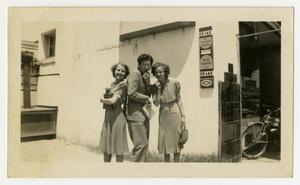 Willis Conover and two unidentified women