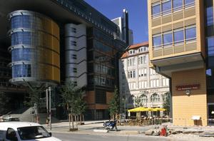 E Side of Potsdamer Platz Complex: Office/Commerce Buildings