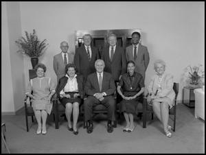 [Group photo of the '89 Board of Regents 2]