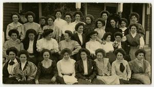 [Group of women at a boarding house]