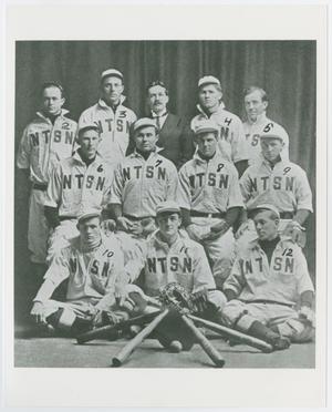 [Men's 1913 Baseball Team]
