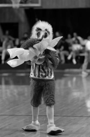 ["Eppy" at the NCAA men's basketball playoffs, 7]