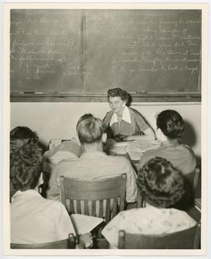 [Dorothy Babb teaching her English class, 2]