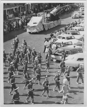 [Photo of North Texas Homecoming Parade, 1955]