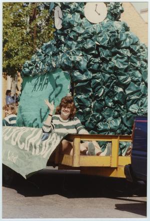 [North Texas Homecoming Parade, 1992]