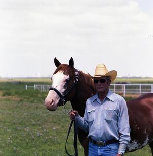 [Dean Leonard with Horse]