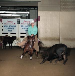 Cutting Horse Competition: Image 1991_D-25_02